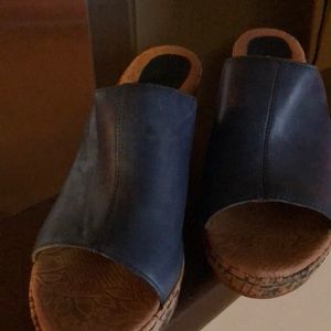 B.O.C blue wedge with floral print